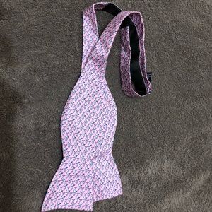 Pink shark print bow tie